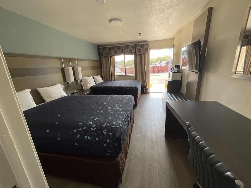 Standard Double Room, Smoking photo 3