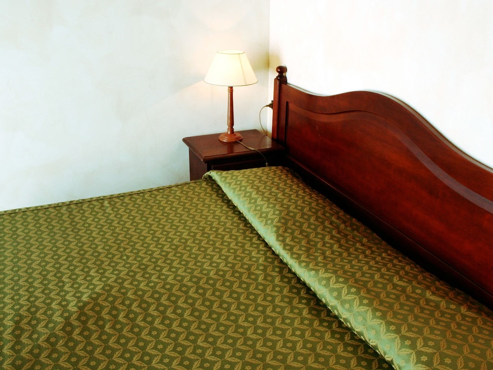 Triple Room - Photo 2