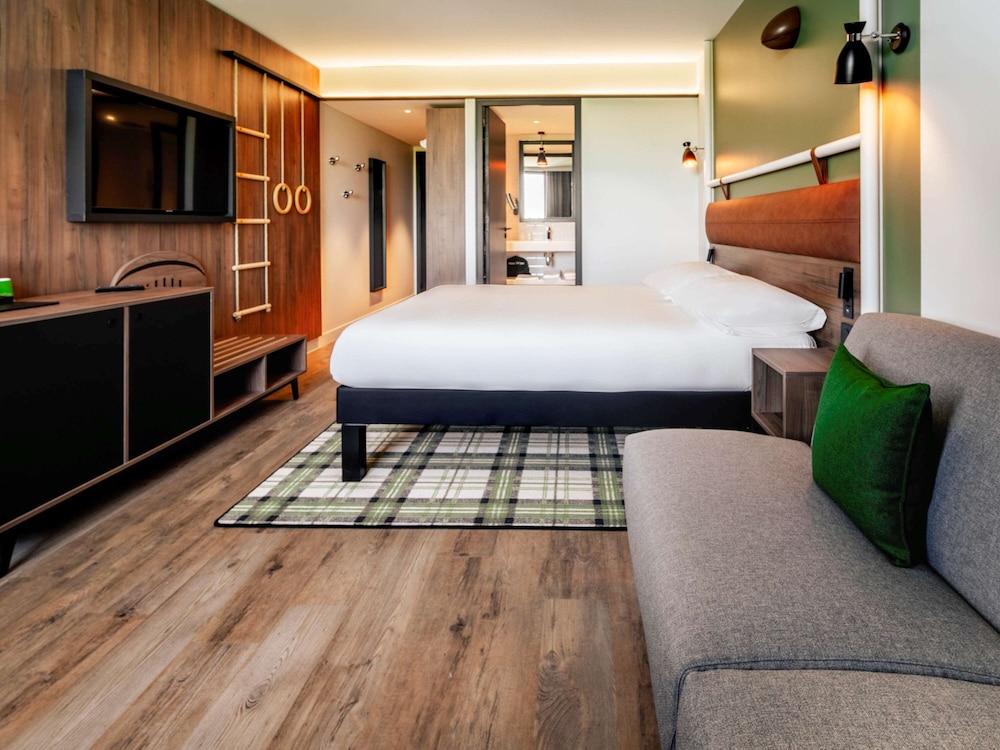 Family Room, 1 Double Bed with Sofa bed - Photo 8