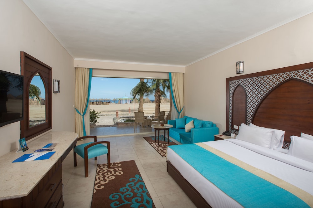 Deluxe Room, Beachfront