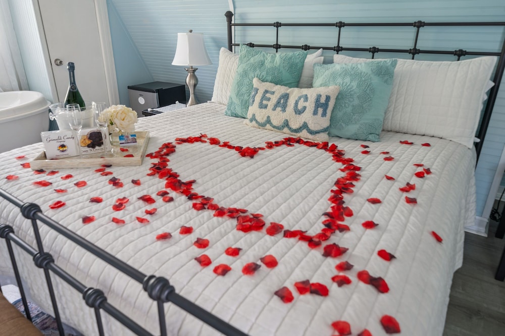 Luxury Double Room, Ensuite (Sunset Suite) photo 1
