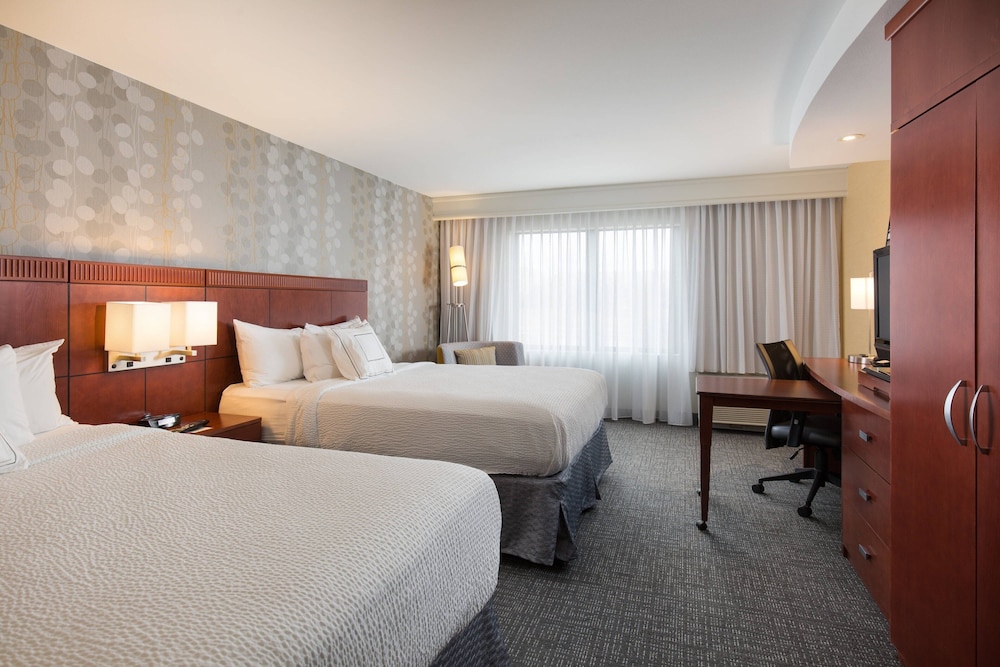 Room - Photo 3