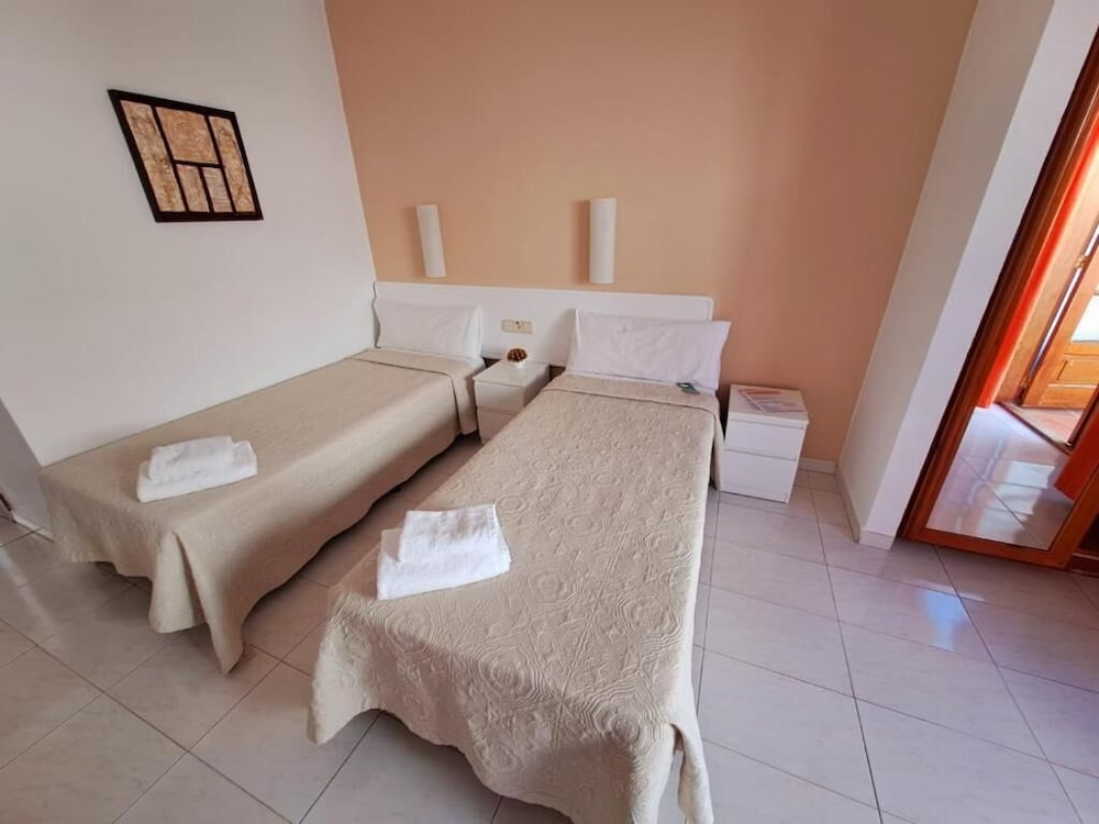 Habitación Doble o con Dos Camas
