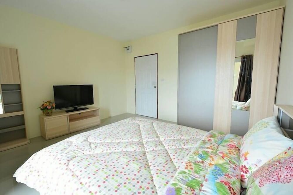 Standard Double Room photo 2