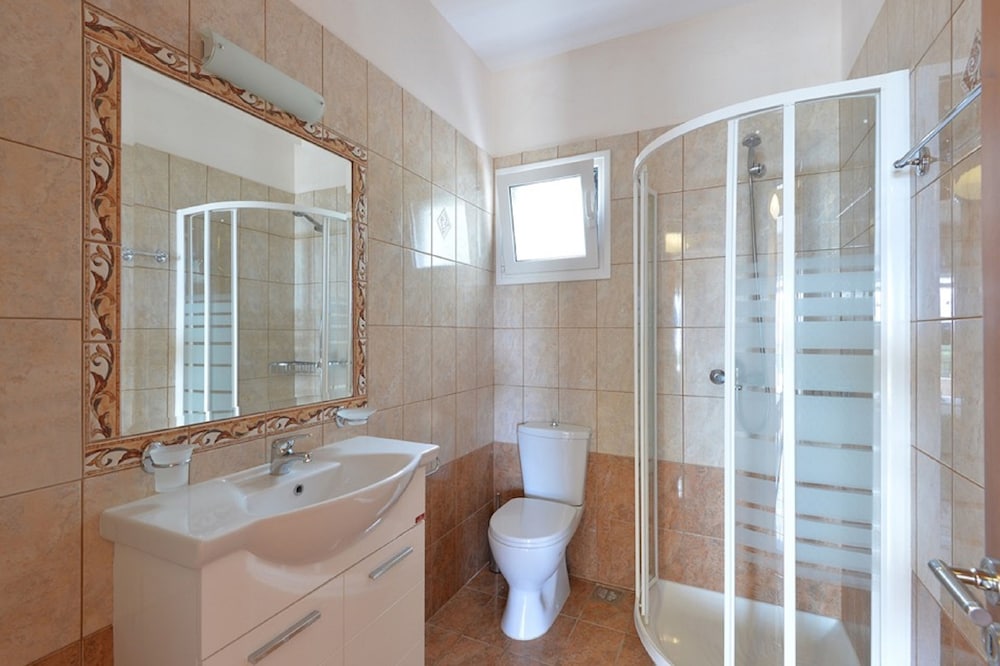 Family Villa, 2 Bedrooms, Private Pool, Sea View photo 3