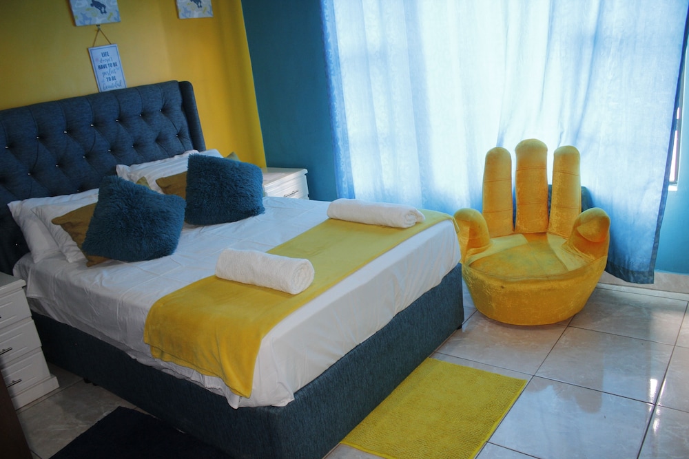 Luxury Single Room, 1 Double Bed photo 3