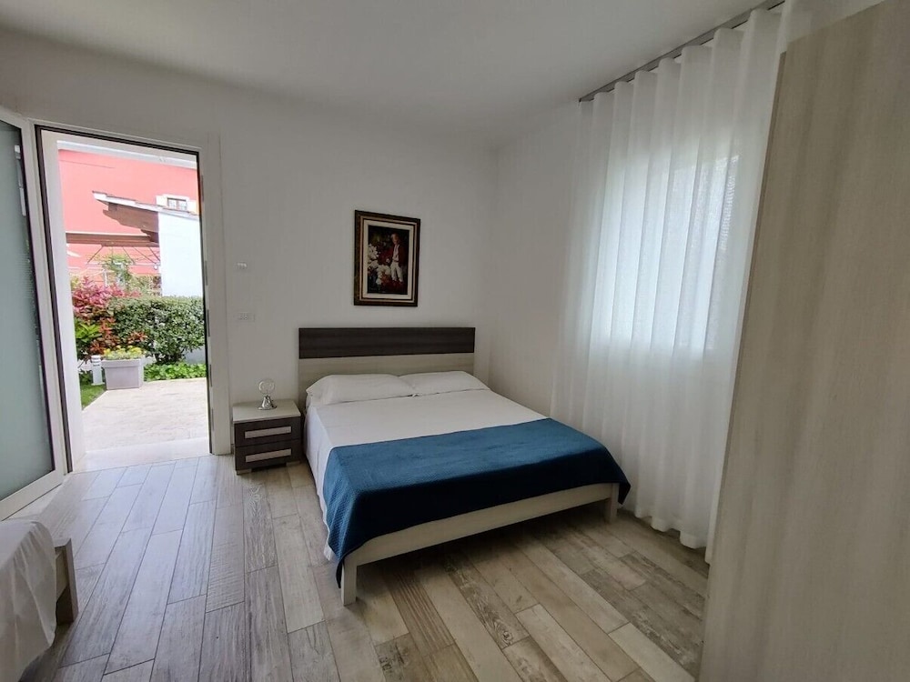 Apartment, 1 Bedroom, Balcony, Garden View photo 1