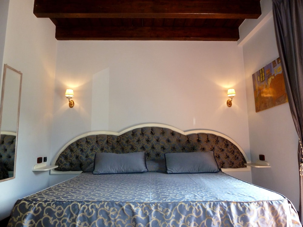 Double Room Single Use photo 3