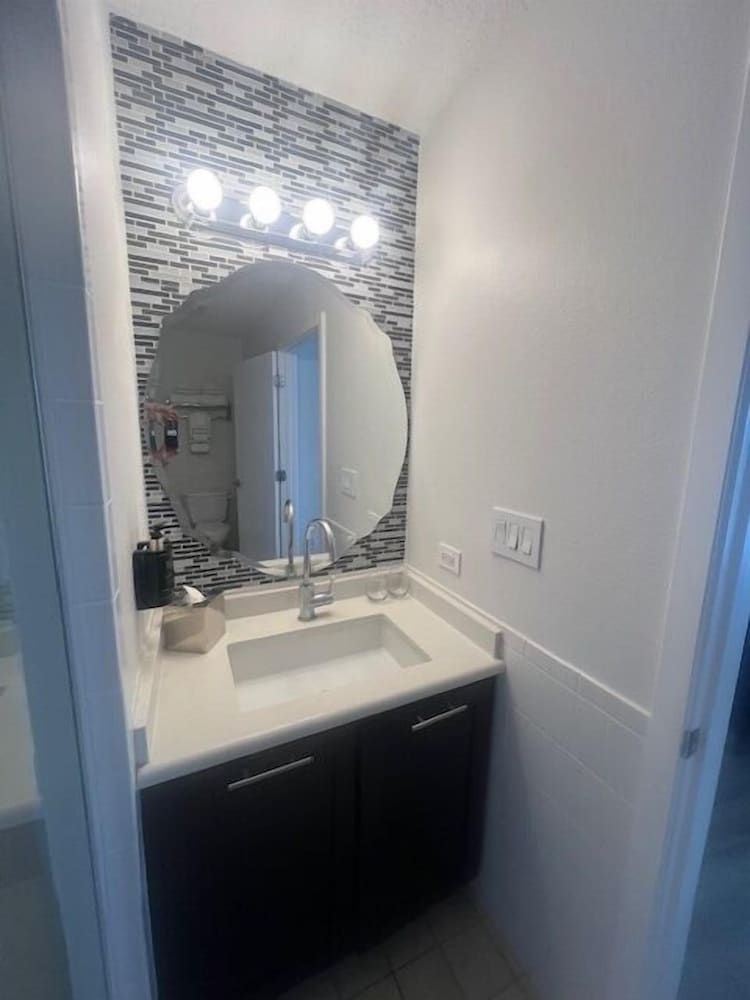 2 Bed Disney Universal Epic, Bild 48