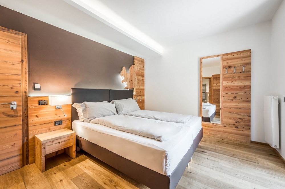 Superior Double Room, Balcony photo 2