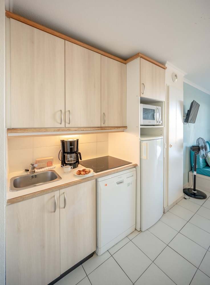 Apartment 6 People - 1 Bedroom + 1 Sleeping Alcove -Terrace - Economy - Sea View photo 3