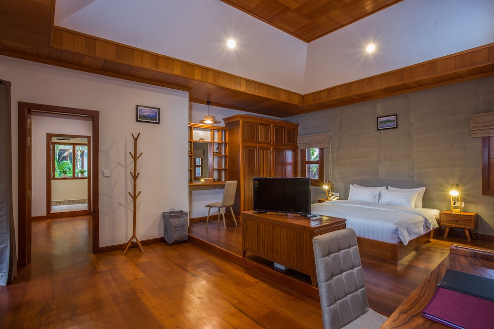 President Suite Villa photo 1