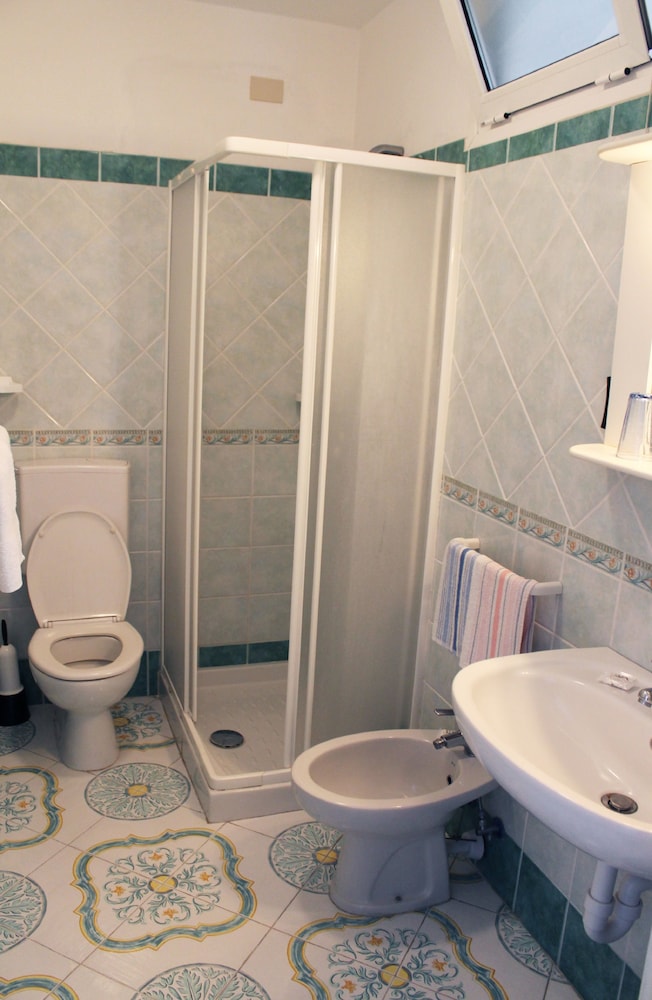 Quadruple Room photo 2