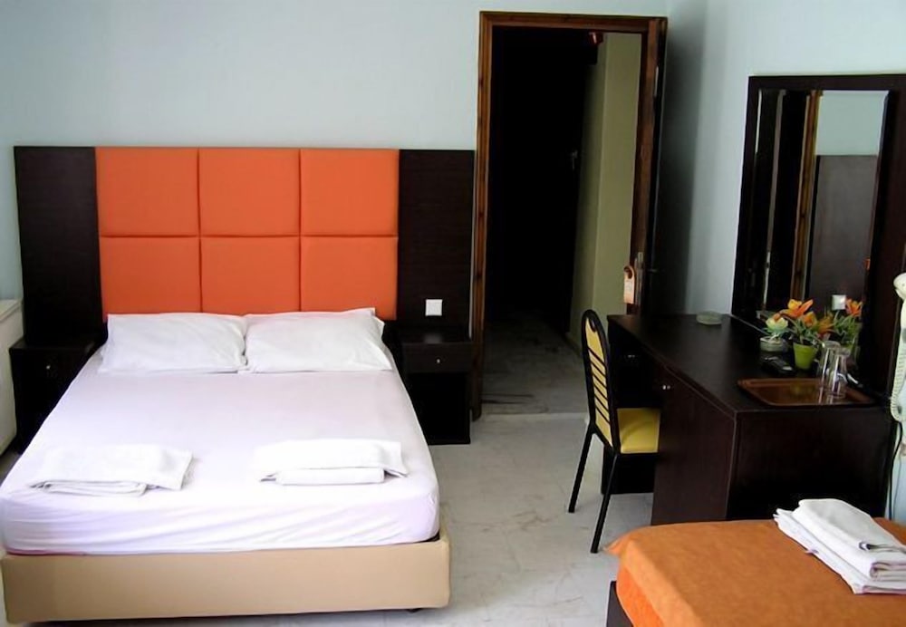 Double Or Twin Room photo 2