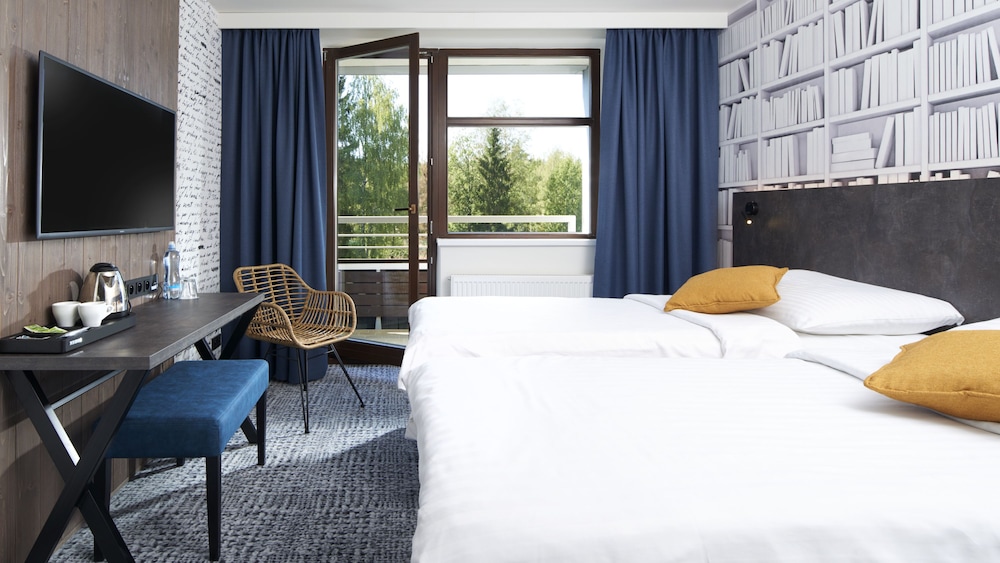 Deluxe Double or Twin Room photo 1