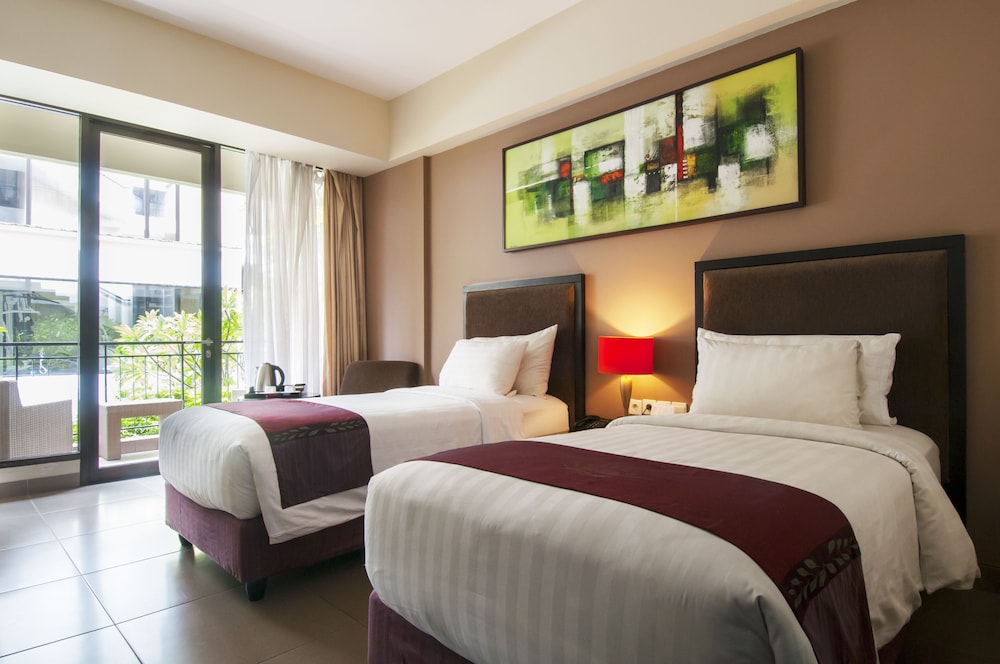 Deluxe Room - Photo 14
