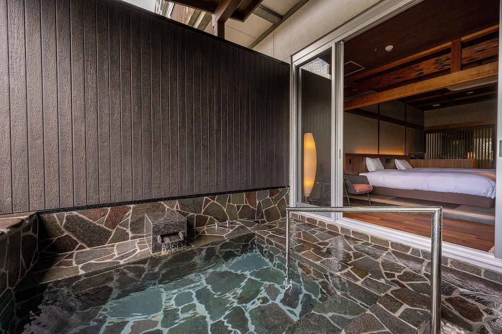Quadruple Room with Open-Air bath ,Non Smoking, River View
