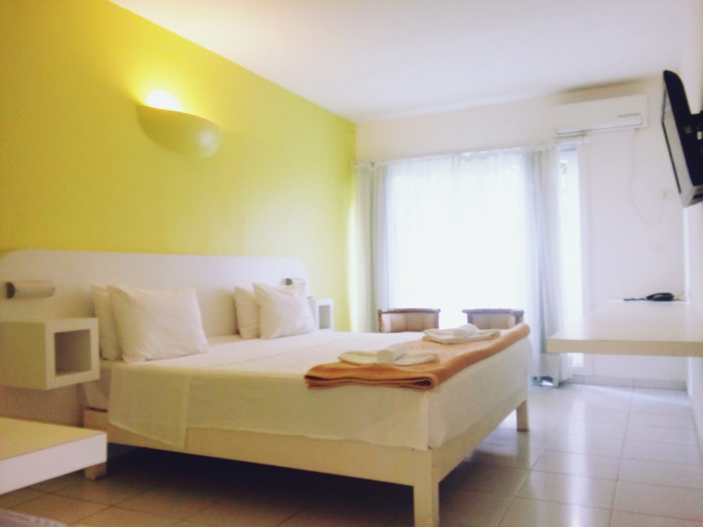 Deluxe Suite, Garden Area photo 1