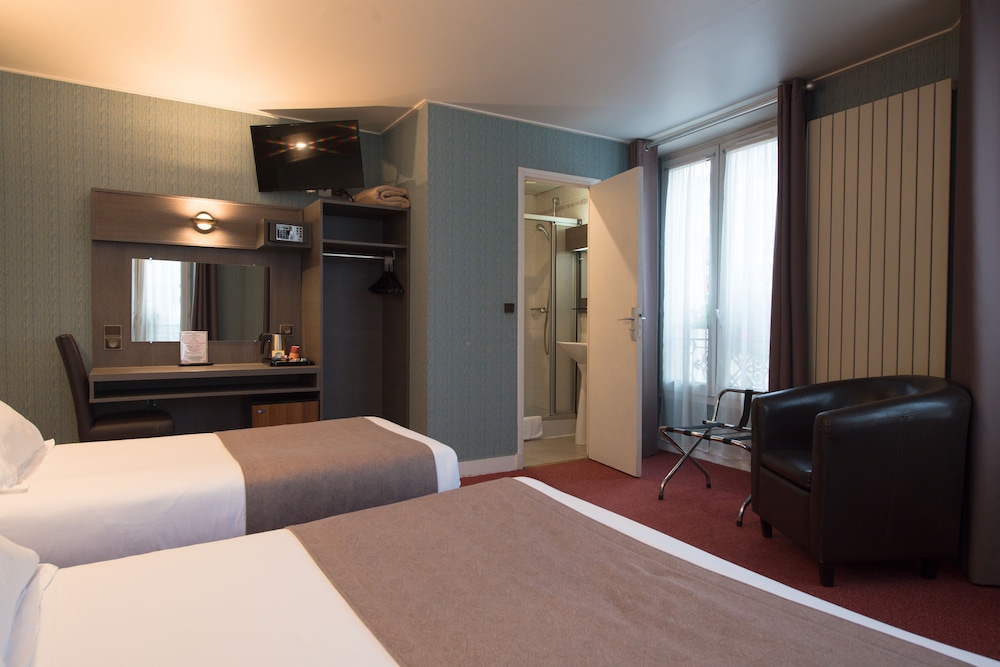 Classic Triple Room photo 3
