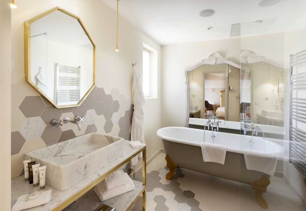 Junior Suite - Photo 6