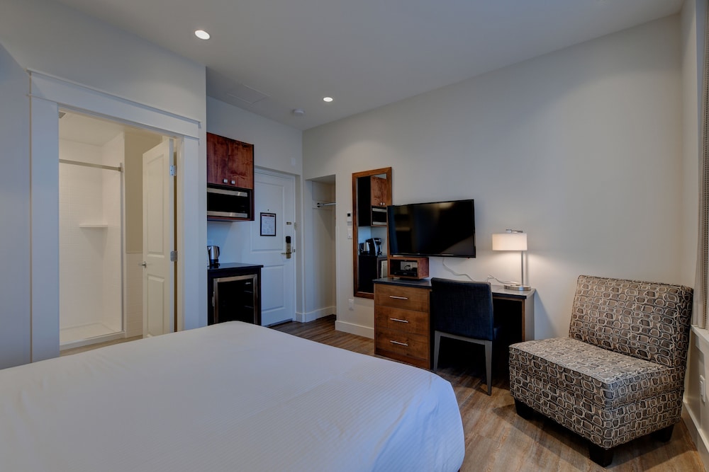 Premium Room, 1 Queen Bed, City View photo 1