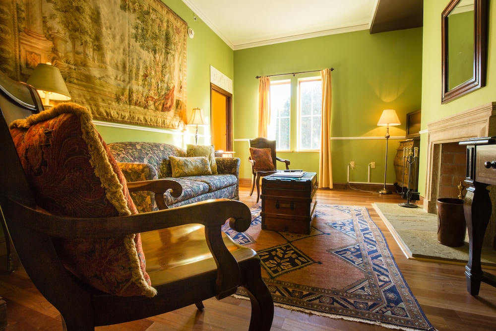 The Tuscany, An Executive Suite