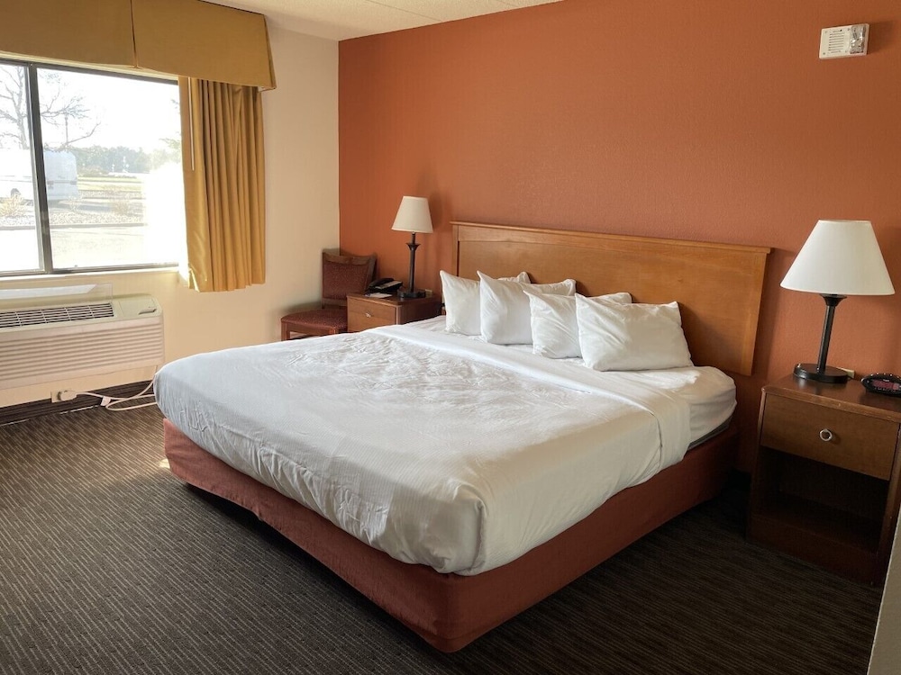 Room, 1 King Bed, Accessible, Non Smoking photo 1