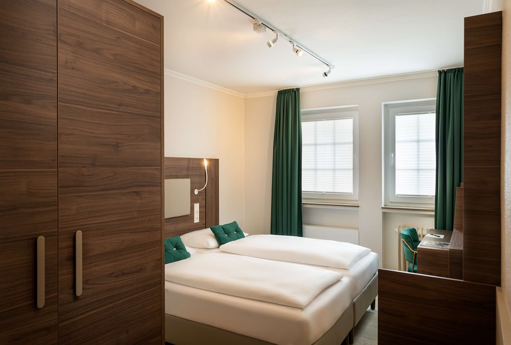 Standard Double Room - Photo 1