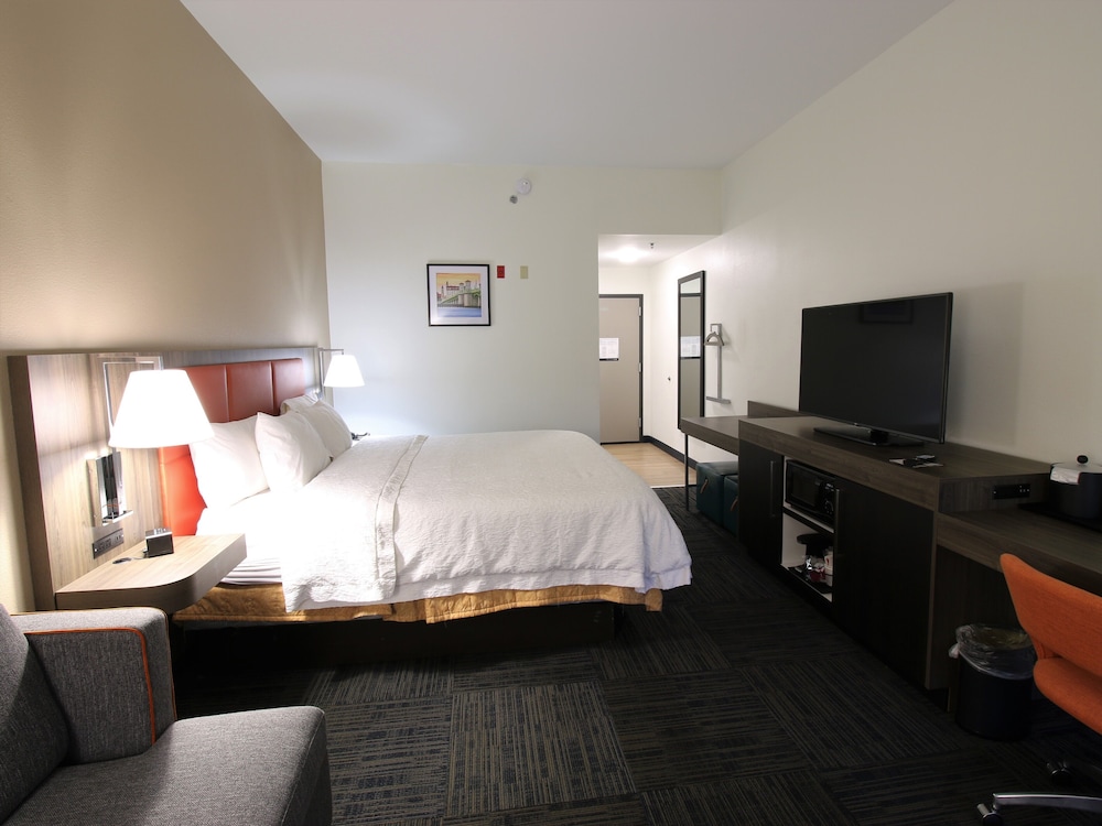 1 KING BED NONSMOKING - Photo 6