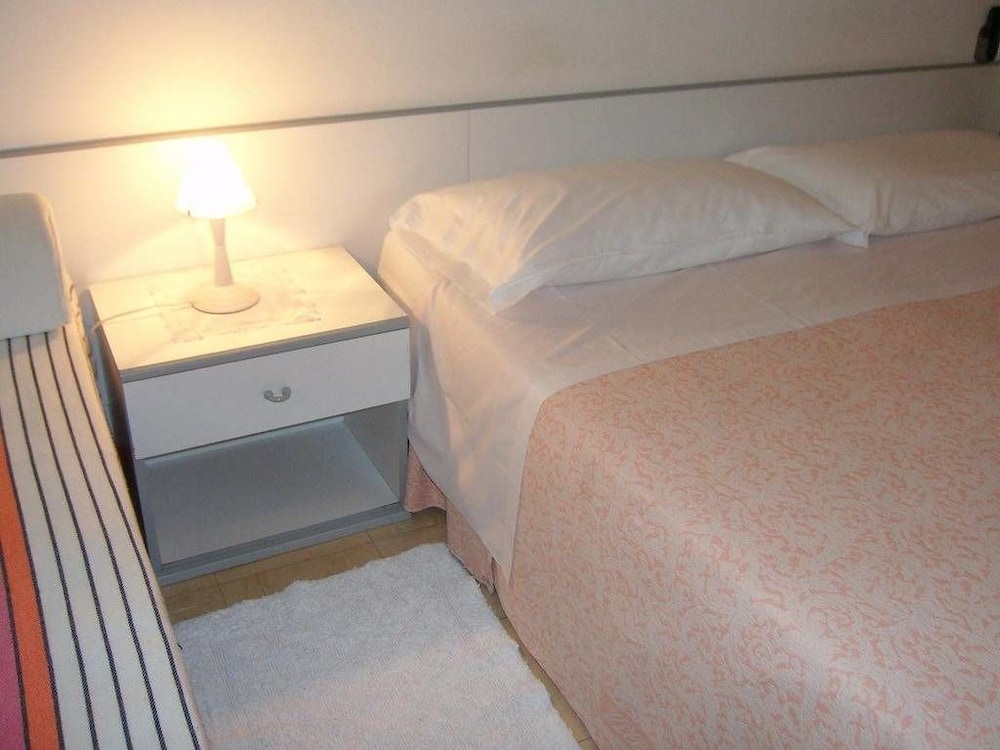 Comfort Double or Twin Room photo 1