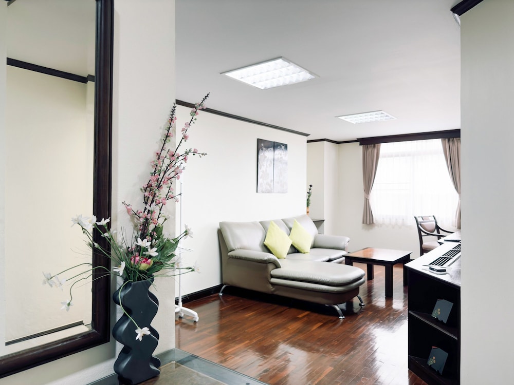 Business Room photo 3