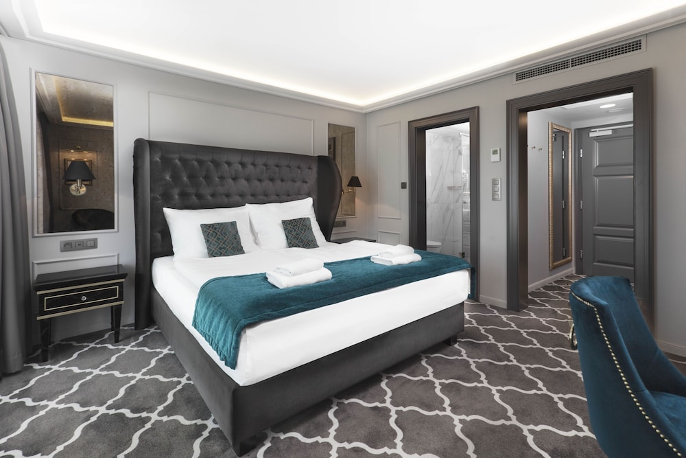 Superior Double Room - Photo 1