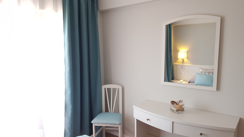 Standard Double Room (Boutique) photo 3