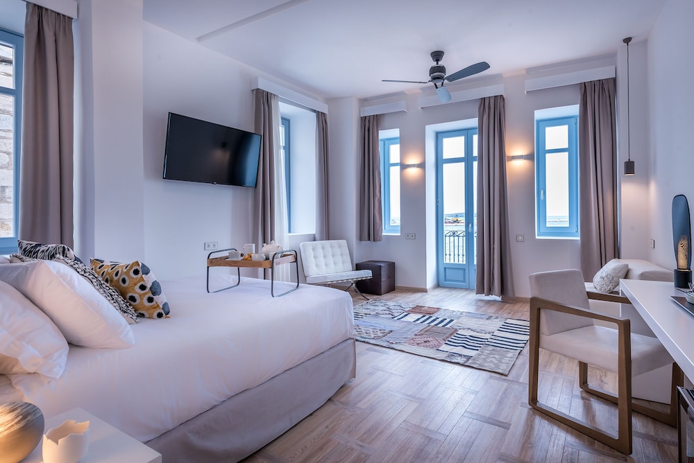 Junior Suite, Sea View (Panoramic)