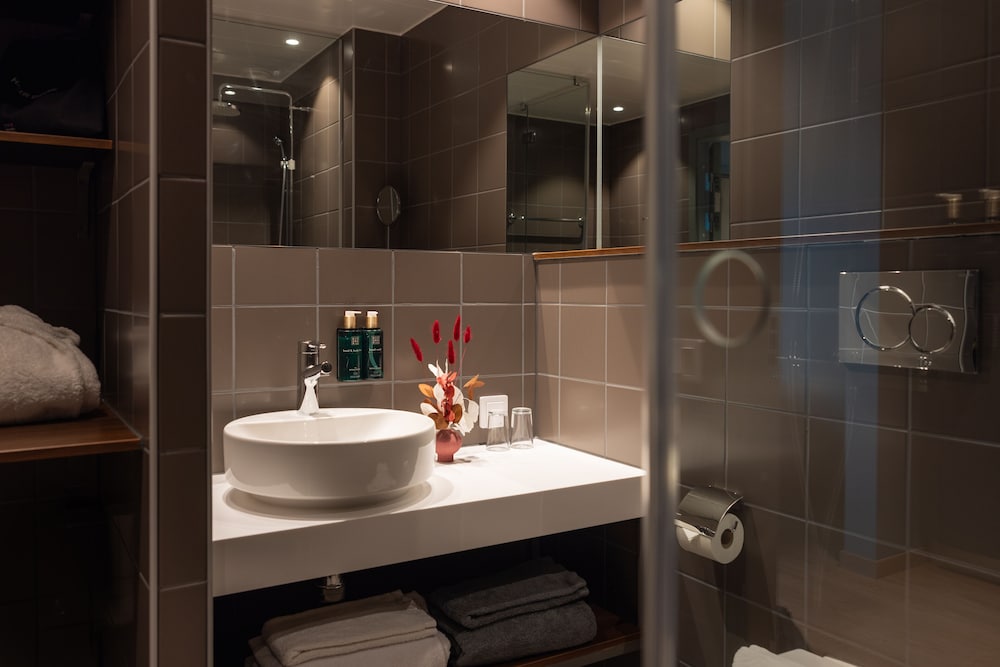 Superior Double Room - Photo 10