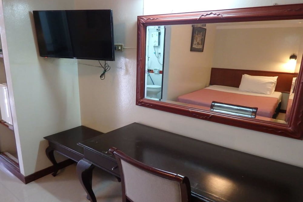 Standard Twin Room photo 3