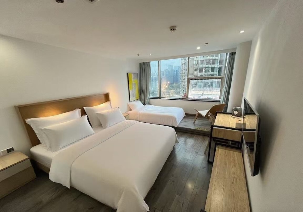 Family Twin Room, 1 Bedroom, River View photo 2