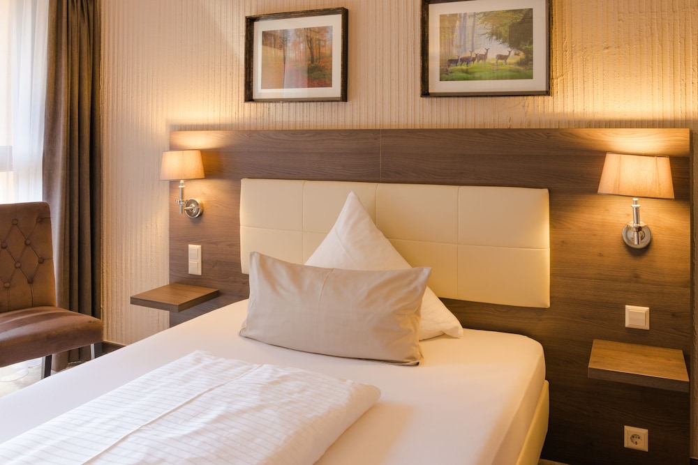 Classic Single Room