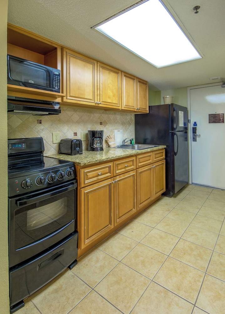 Pinnacle Oceanfront King Efficiency - Photo 4