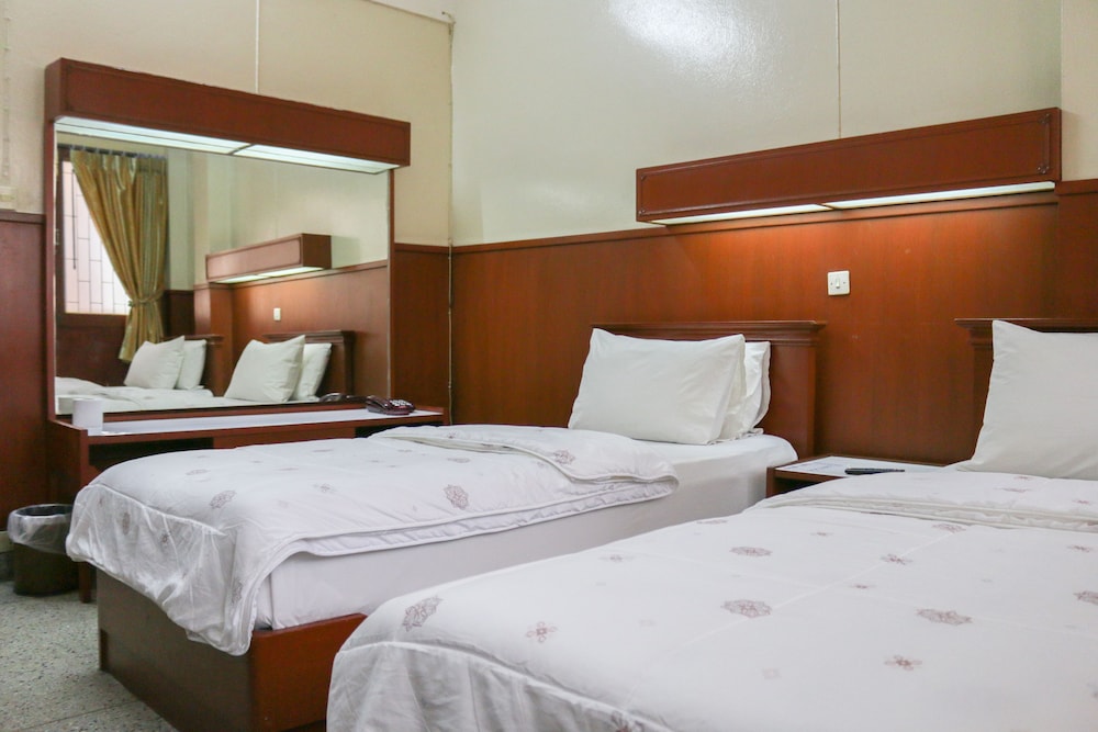 Superior Twin Room photo 2