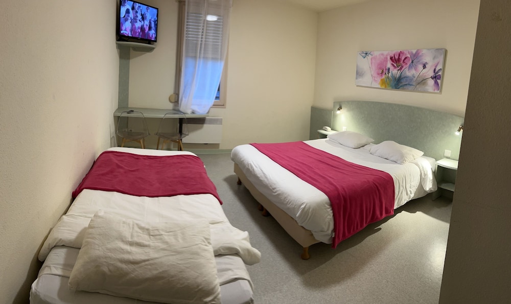 Classic Triple Room (avec douche) photo 3