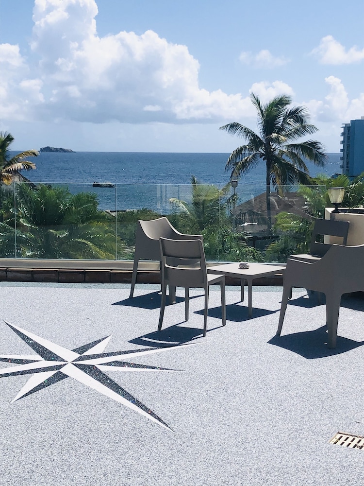 Traditional Apartment, 1 Bedroom, Terrace, Sea View photo 1