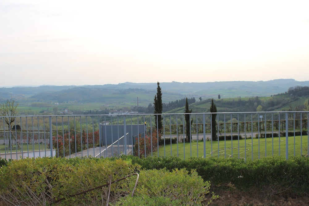 Junior Apartment, 2 Bedrooms, Hill View (Brunelleschi) photo 2