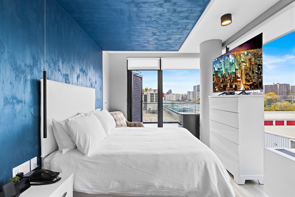 Standard Studio Suite, 1 Double Bed, Balcony