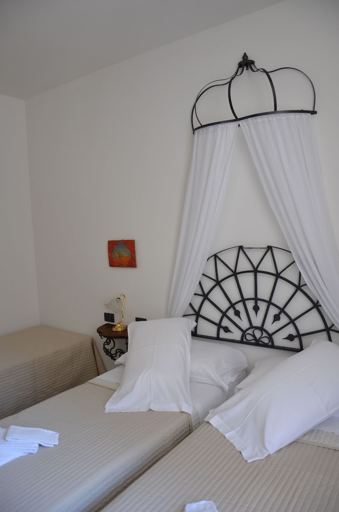 Triple Room, City View photo 1