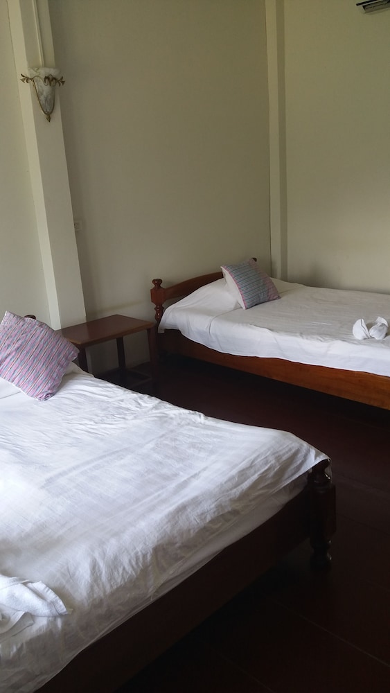 Standard Triple Bed River View photo 1