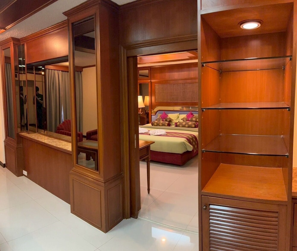 Honeymoon Room - Photo 2