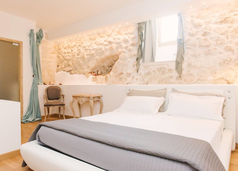 Double Room (Epifisi)