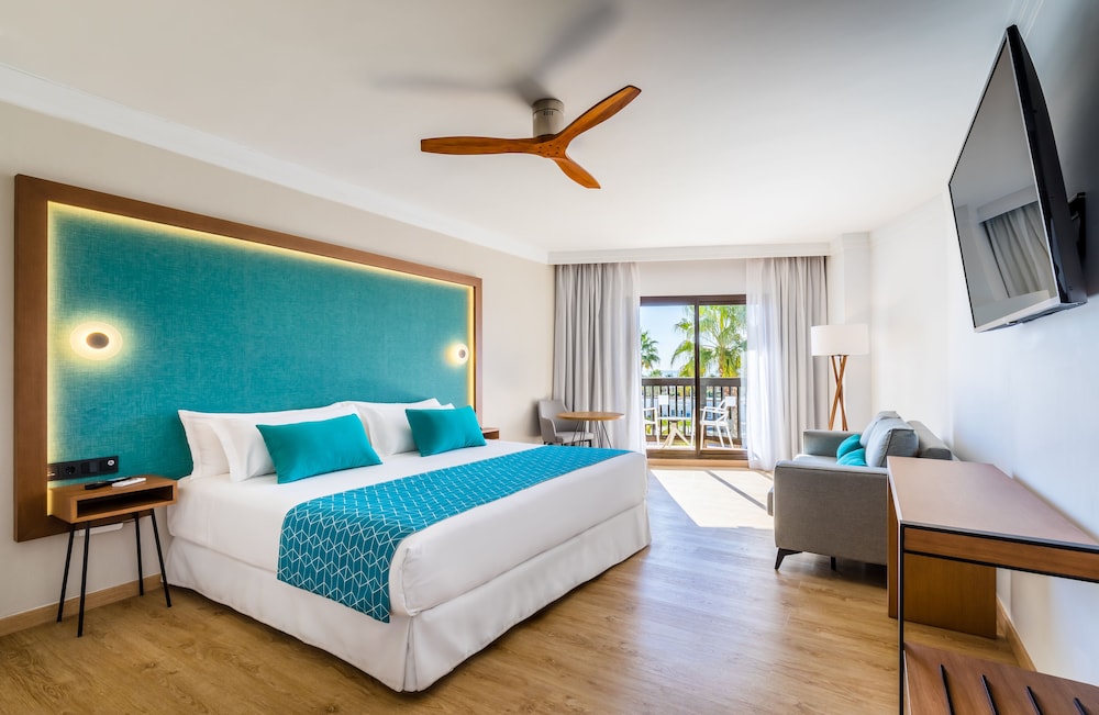 Superior Double Room Single Use Superior Double Room Single Use
