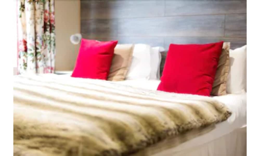 Double Room - Photo 11